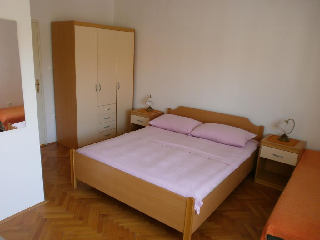 Apartments Juraga Murter Room photo